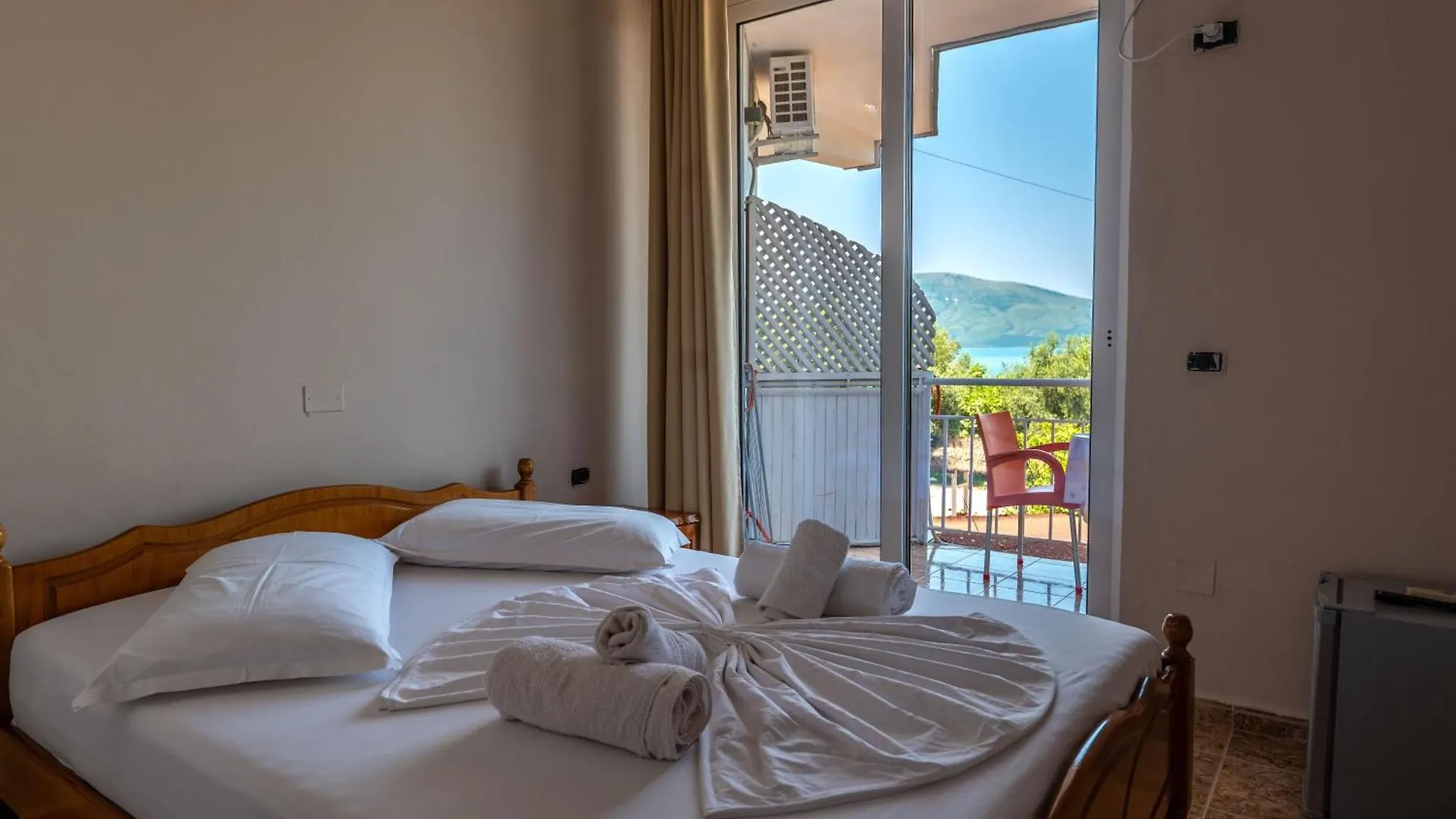 Hotel Nika Radhime