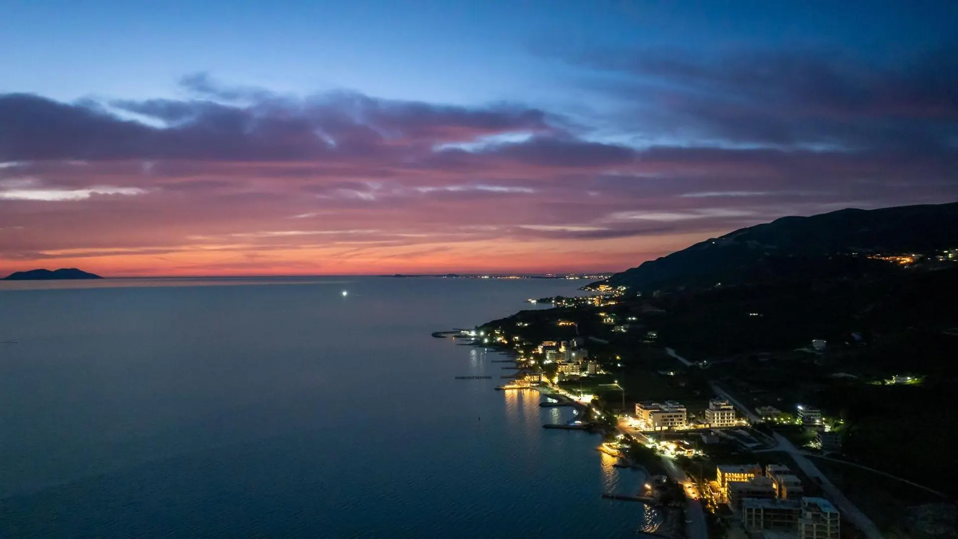 Hotel Nika Radhime 2*,  Albania